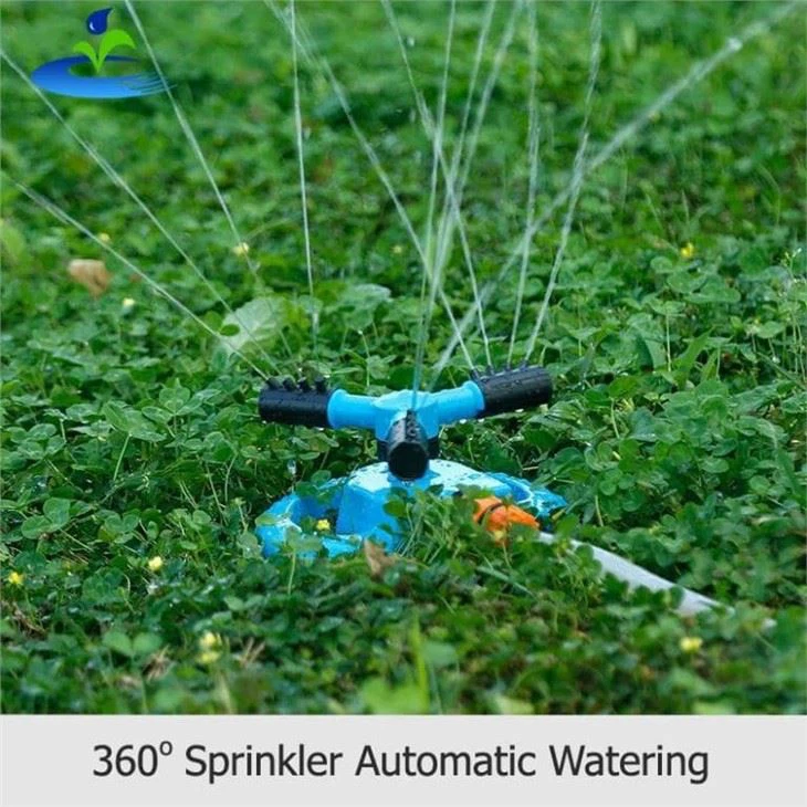 360 automatskih vrtnih prskalica za travnjak